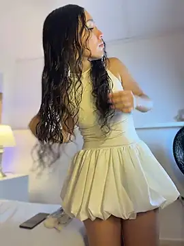 SsexCouplee online show from June 6, 2026, 11:26 am