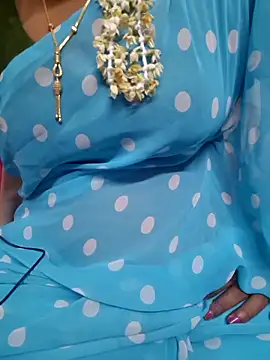 Snapshot of tamil-reena chatting on October 23, 2025, 5:11 pm tamil-reena online show from October 23, 2025, 5:11 pm