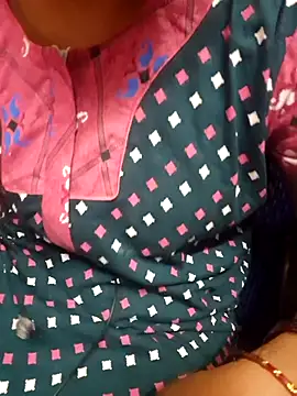 Snapshot of tamil-reena chatting on October 22, 2025, 7:41 am tamil-reena online show from October 22, 2025, 7:41 am