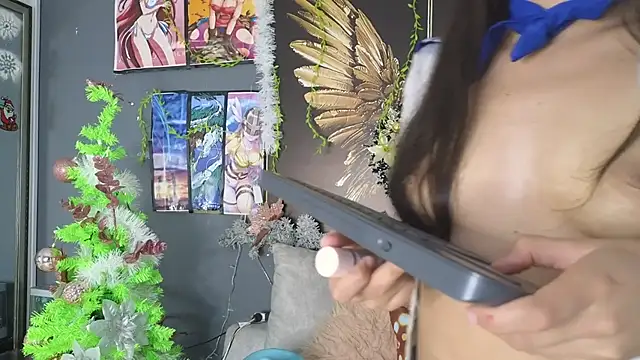 Snapshot of celestesecrett chatting on December 3, 2025, 6:51 pm celestesecrett online show from December 3, 2025, 6:51 pm