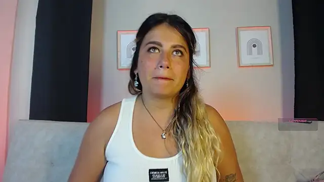 Sweet Bella Valery online show from March 29, 2026, 10:22 pm