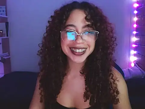 Medussa3033 online show from January 17, 2026, 2:48 am