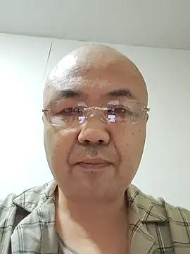 caige8888 online show from November 12, 2025, 10:41 am