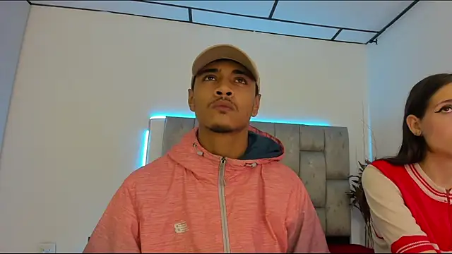 SweetAndSinful online show from December 4, 2025, 3:49 am