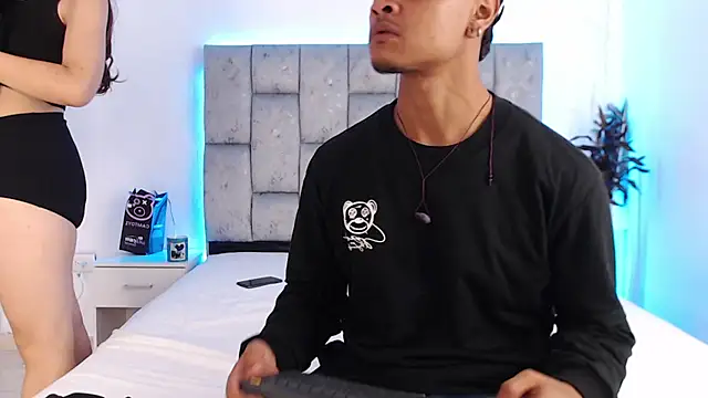 SweetAndSinful online show from November 18, 2025, 3:54 am