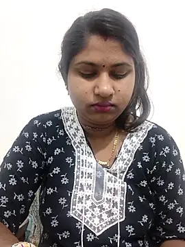 DESHI-BHAVI online show from November 3, 2025, 2:06 am