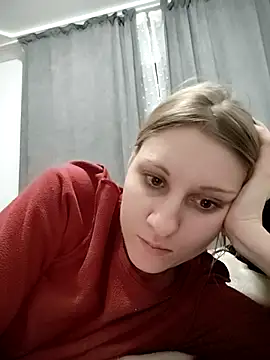 SandyCassie online show from November 9, 2025, 5:50 pm