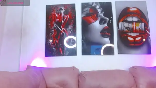 Snapshot of antonella_rosecs chatting on January 16, 2026, 4:49 am antonella rosecs online show from January 16, 2026, 4:49 am