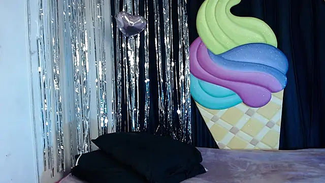 Snapshot of antonella_rosecs chatting on February 27, 2026, 4:12 am antonella rosecs online show from February 27, 2026, 4:12 am