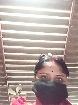 Rajni chauhan online show from October 28, 2025, 11:25 pm