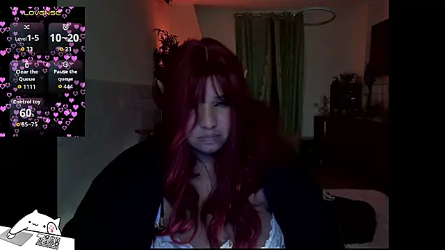 FullSizeQueen online show from October 18, 2025, 11:51 pm