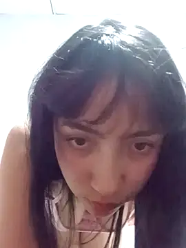 NiColl mousse online show from January 8, 2026, 5:46 am