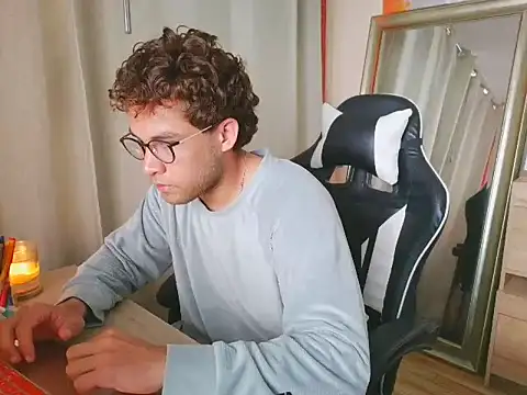 jayrobinson online show from April 5, 2026, 9:54 pm