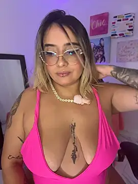  Ninasanz online show from July 18, 2026, 1:58 am