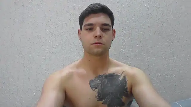 Zure-xxx online show from June 5, 2026, 2:05 am
