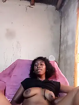 sexysmalldaily04 online show from April 21, 2026, 7:59 am