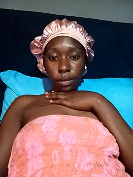 sexysmalldaily04 online show from November 23, 2025, 7:18 am