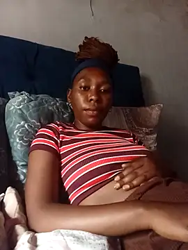 sexysmalldaily04 online show from October 27, 2025, 12:28 pm