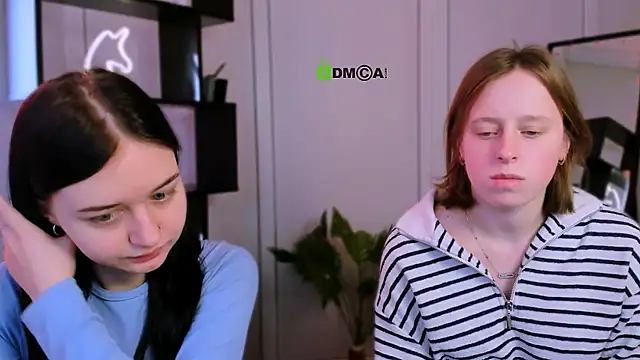 Snapshot of miki_ti chatting on February 28, 2026, 6:57 am miki ti online show from February 28, 2026, 6:57 am