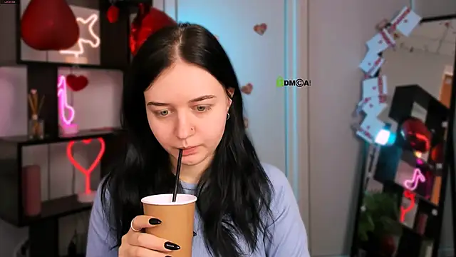 Snapshot of miki_ti chatting on February 22, 2026, 6:49 am miki ti online show from February 22, 2026, 6:49 am