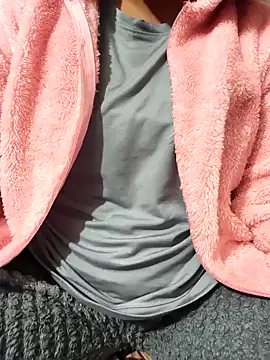 Anshika1431 online show from December 17, 2025, 10:53 am