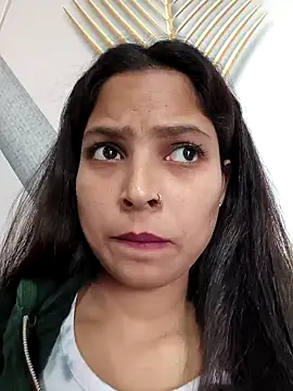 Anshika1431 online show from November 27, 2025, 6:25 am