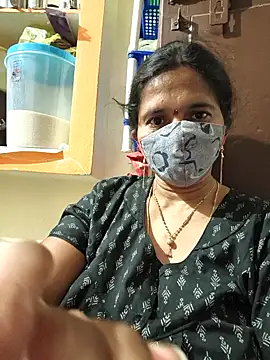 Snapshot of hot-telugu-queen chatting on February 8, 2026, 3:43 pm hot-telugu-queen online show from February 8, 2026, 3:43 pm