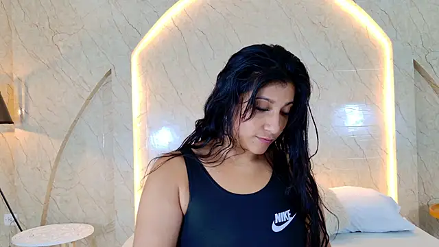 Antonella Russo1 online show from March 26, 2026, 12:58 pm