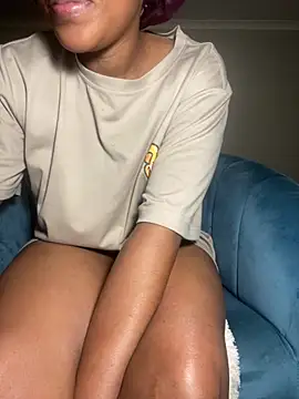 WaterMommy online show from November 19, 2025, 2:11 am