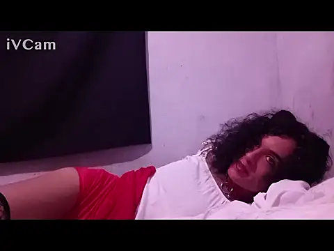 Snapshot of MorenaBellakita chatting on October 19, 2025, 3:09 am MorenaBellakita online show from October 19, 2025, 3:09 am