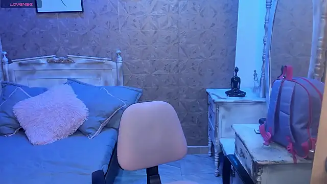 Sara clk online show from March 6, 2026, 8:15 pm