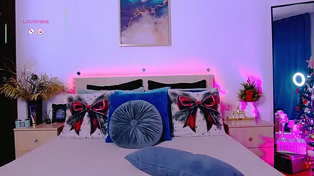 Snapshot of Miss_Ava chatting on December 18, 2025, 6:29 am Miss Ava online show from December 18, 2025, 6:29 am