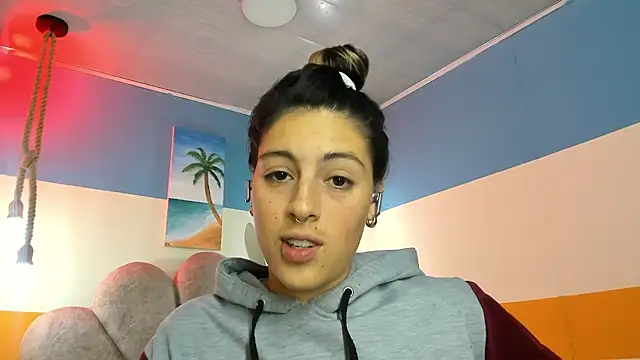 moon winy online show from October 27, 2025, 11:33 am