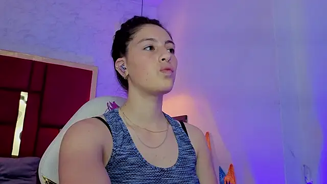 moon winy online show from March 25, 2026, 11:20 am