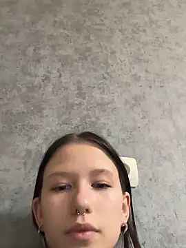 AngelaXSmile online show from October 20, 2025, 6:19 pm