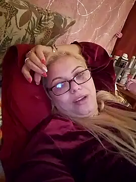 Lvna6969 online show from November 7, 2025, 1:43 am