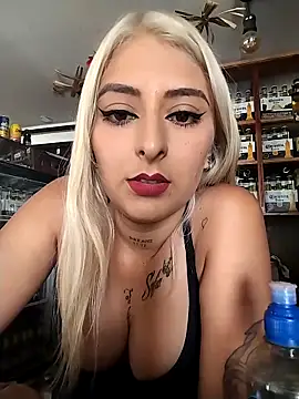 catalella16 online show from December 20, 2025, 4:21 pm