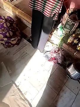 Hot Lilly02 online show from December 3, 2025, 9:42 am