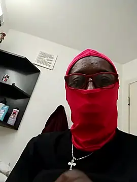 Snapshot of Mshard-61 chatting on January 5, 2026, 10:13 pm Mshard-61 online show from January 5, 2026, 10:13 pm