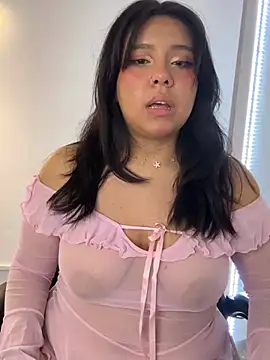 Snapshot of _Bella_7 chatting on February 2, 2026, 2:32 am Bella 7 online show from February 2, 2026, 2:32 am