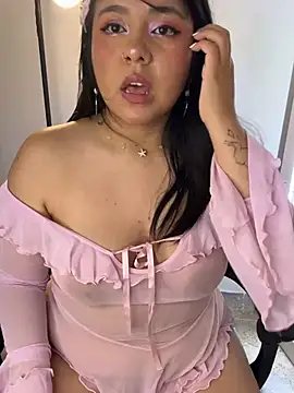 Snapshot of _Bella_7 chatting on February 19, 2026, 2:41 am Bella 7 online show from February 19, 2026, 2:41 am