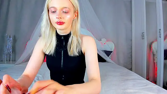 AlessaKiss online show from June 5, 2026, 9:04 am