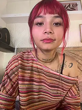 Snapshot of Emma_duff chatting on June 13, 2026, 11:52 am Emma duff online show from June 13, 2026, 11:52 am