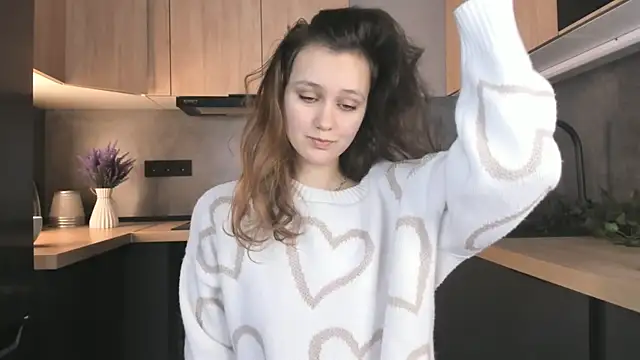 FoxFever online show from December 2, 2025, 6:37 am