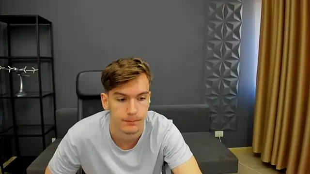 BradyFlint online show from April 21, 2026, 4:30 am