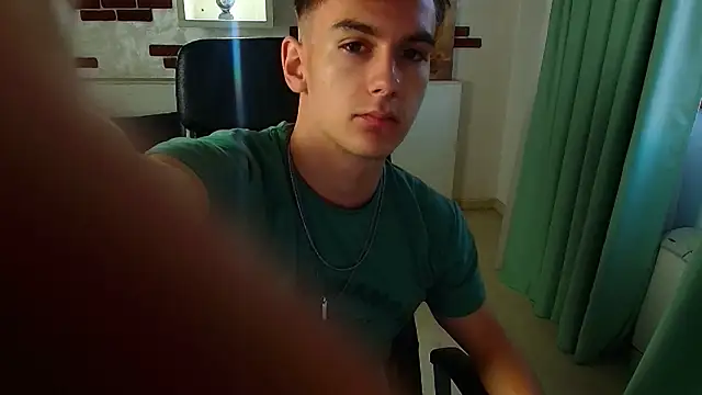 BradyFlint online show from October 20, 2025, 4:58 am