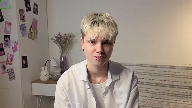 puffimini online show from October 18, 2025, 1:02 pm