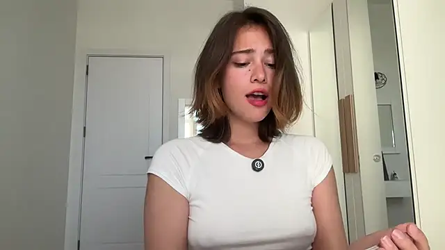 WillHannah online show from August 6, 2026, 12:33 pm