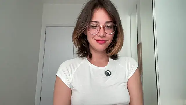 WillHannah online show from August 1, 2026, 4:21 am