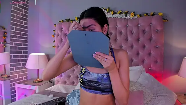 TanyaBello online show from April 2, 2026, 10:38 pm